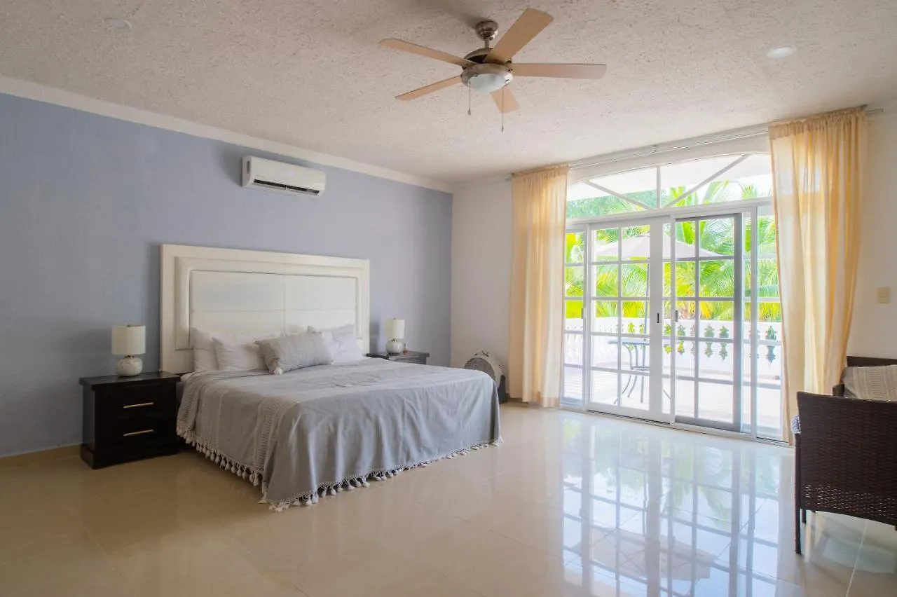 Wellnes Clinic Nery Om Apartment Playa del Carmen 0*,