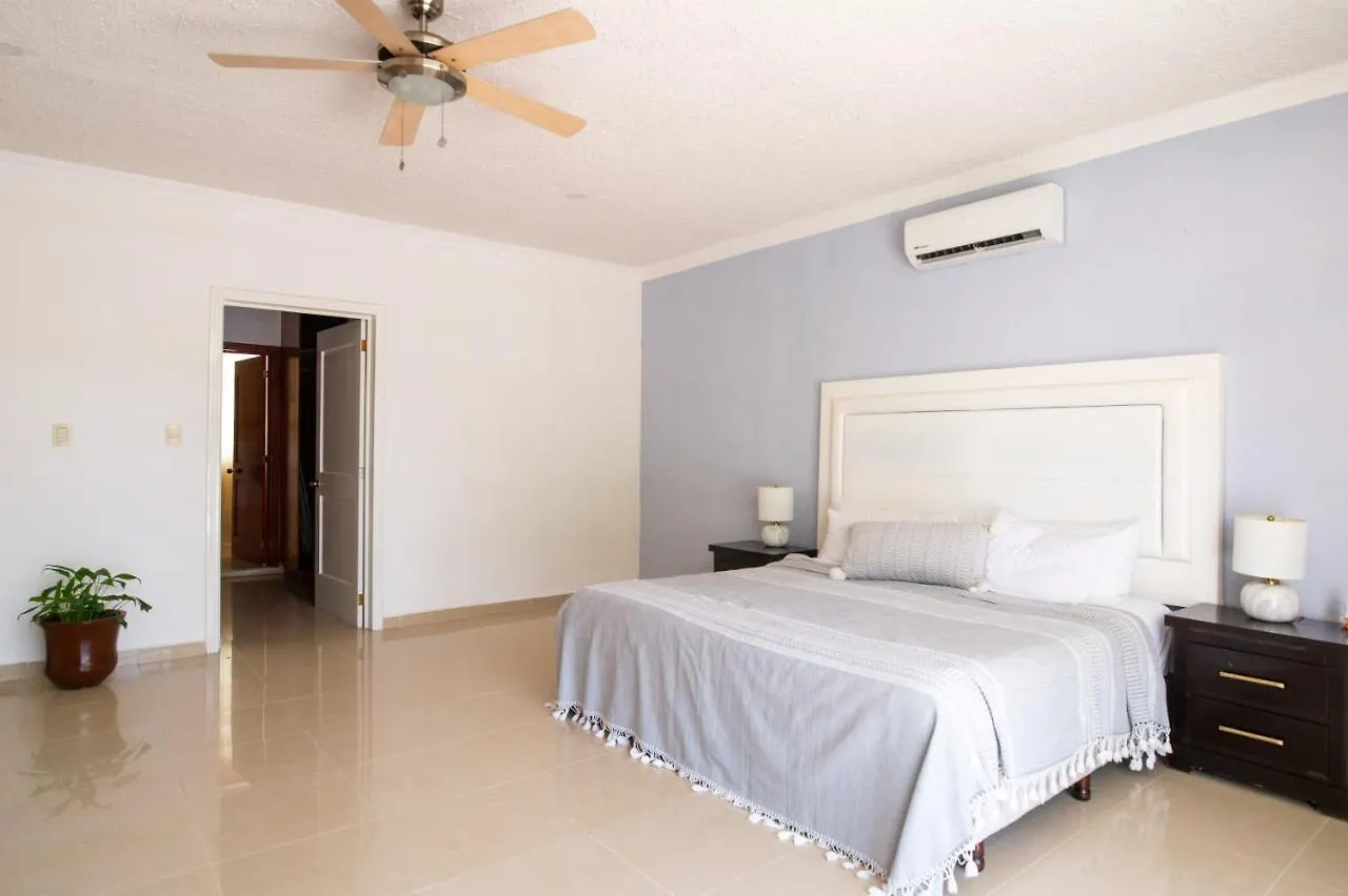 Homestay Wellnes Clinic Nery Om Apartment Playa del Carmen